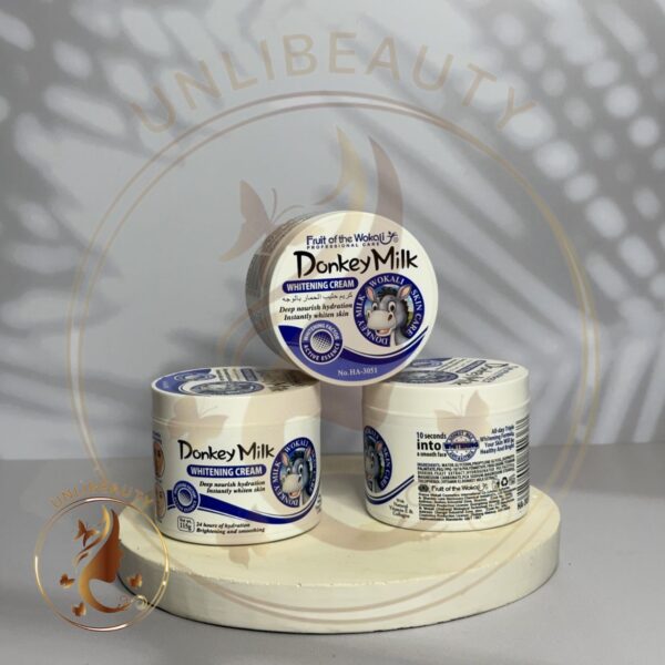 کرم شیر الاغ ووکالی کرم کاسهای شیر الاغ ووکالی مرطوبکننده، ترمیمکننده و سفیدکننده پوست